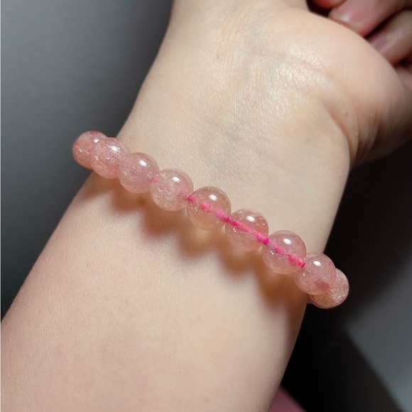 Natural Stone Strawberry Quartz Healing Bracelets 8mm - Picture 3 of 3